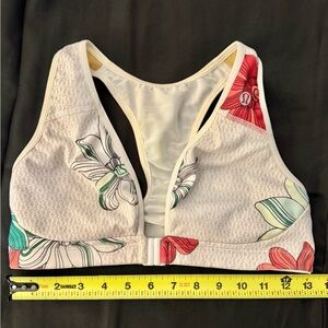 RARE Lululemon lift and separate bra